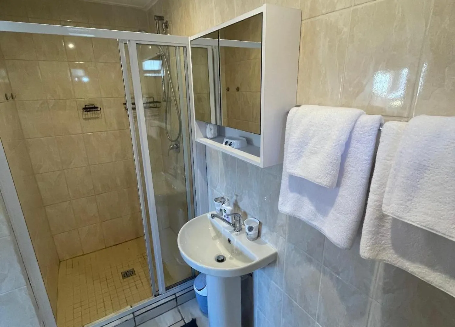 The Sanctuary Guest House Estate Kapstadt 3*,
